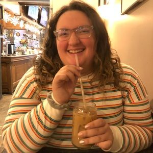 Meet your Posher, Alyssah